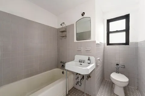 $370,000 | 345 West 145th Street, Unit 5A1 | Hamilton Heights