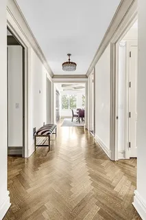 $3,750,000 | 181 East 65th Street, Unit 5B | Lenox Hill
