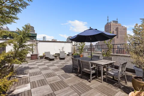 $1,475,000 | 100 Hudson Street, Unit 4C | TriBeCa