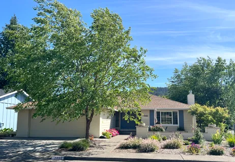 $899,000 | 7000 Oak Leaf Drive, Santa Rosa, CA 95409