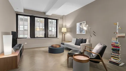 $1,350,000 | 101 Wall Street, Unit 7C | Financial District