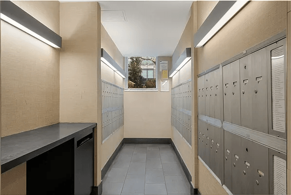 13 West 13th Street, Unit 2DS Manhattan, NY 10011 - Photo 16 of 19