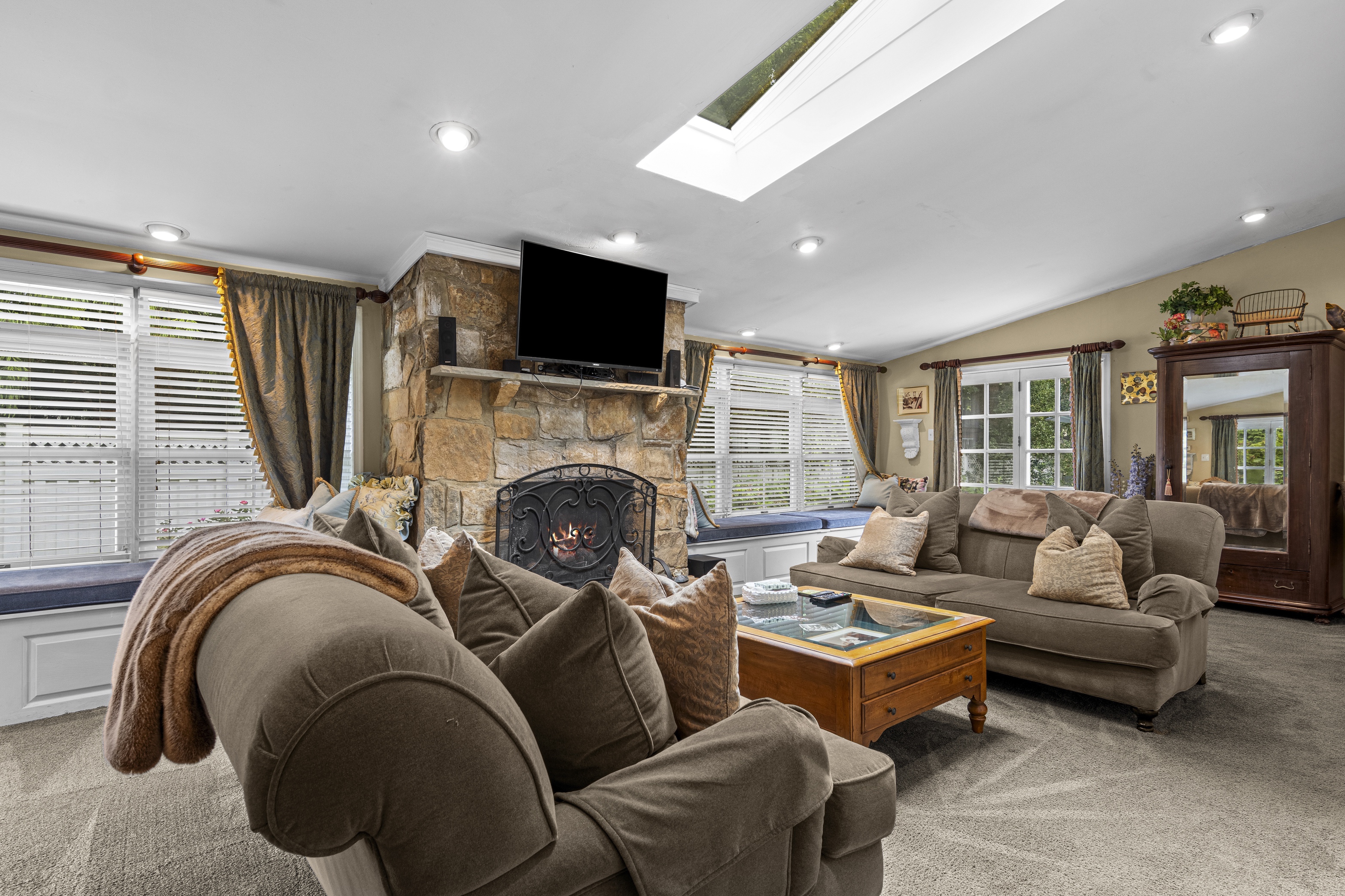 8 South Providence Road Wallingford, PA 19086 - Photo 11 of 45 Gallery Image 11