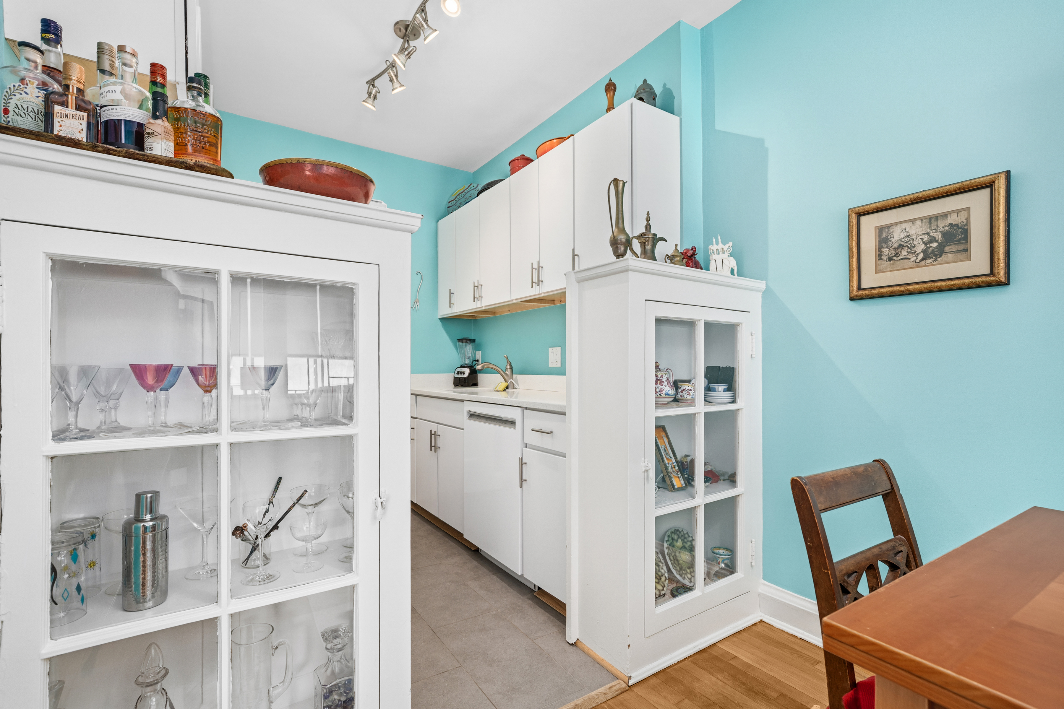 2032 Belmont Road Northwest, Unit 630 Washington, DC 20009 - Photo 20 of 27