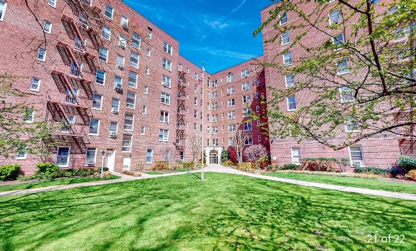 72-61 113th Street, Unit 4U Queens, NY 11375 - Photo 1 of 1