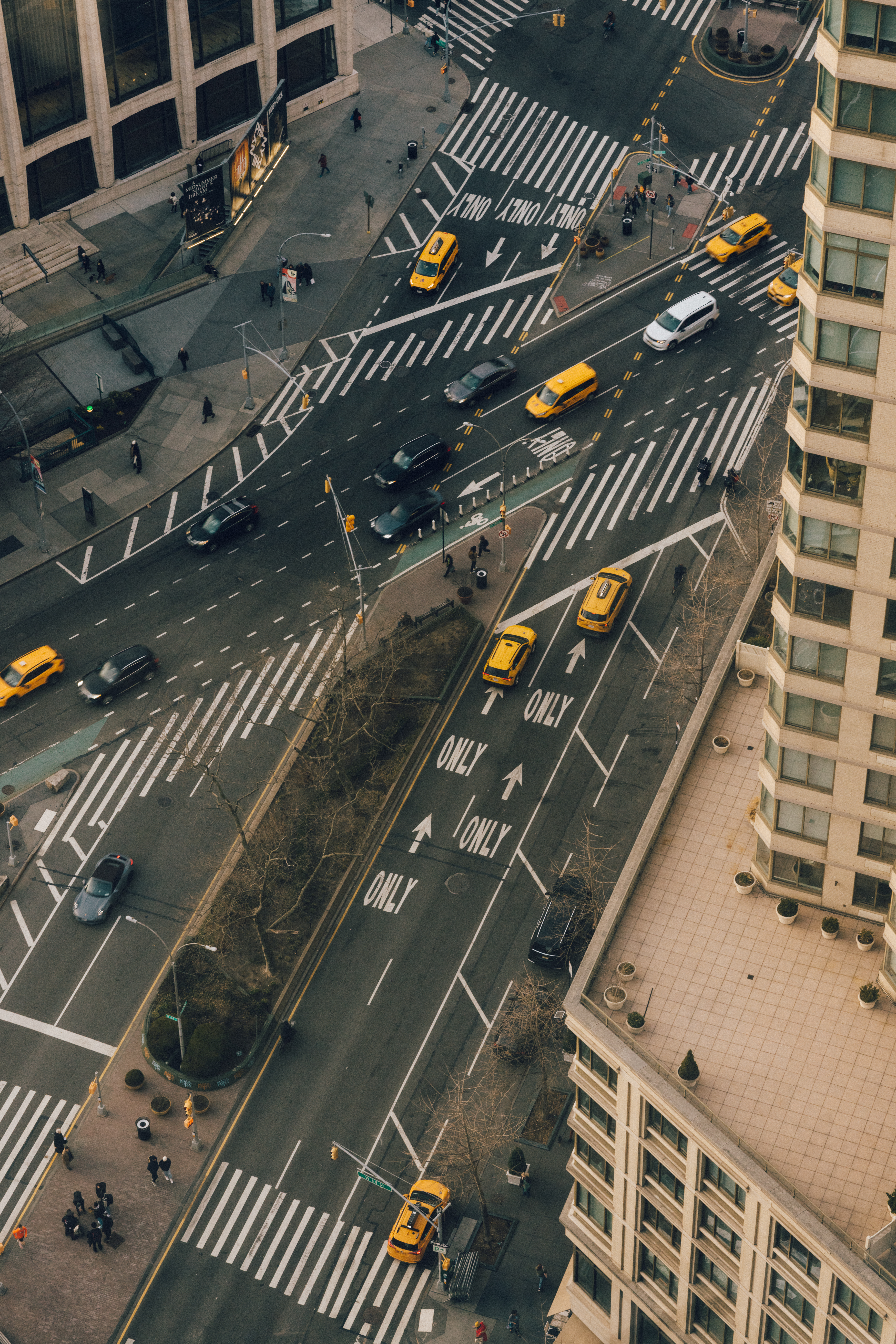 20 West 64th Street, Unit 41H Manhattan, NY 10023 - Photo 21 of 39 a view of an outdoor space