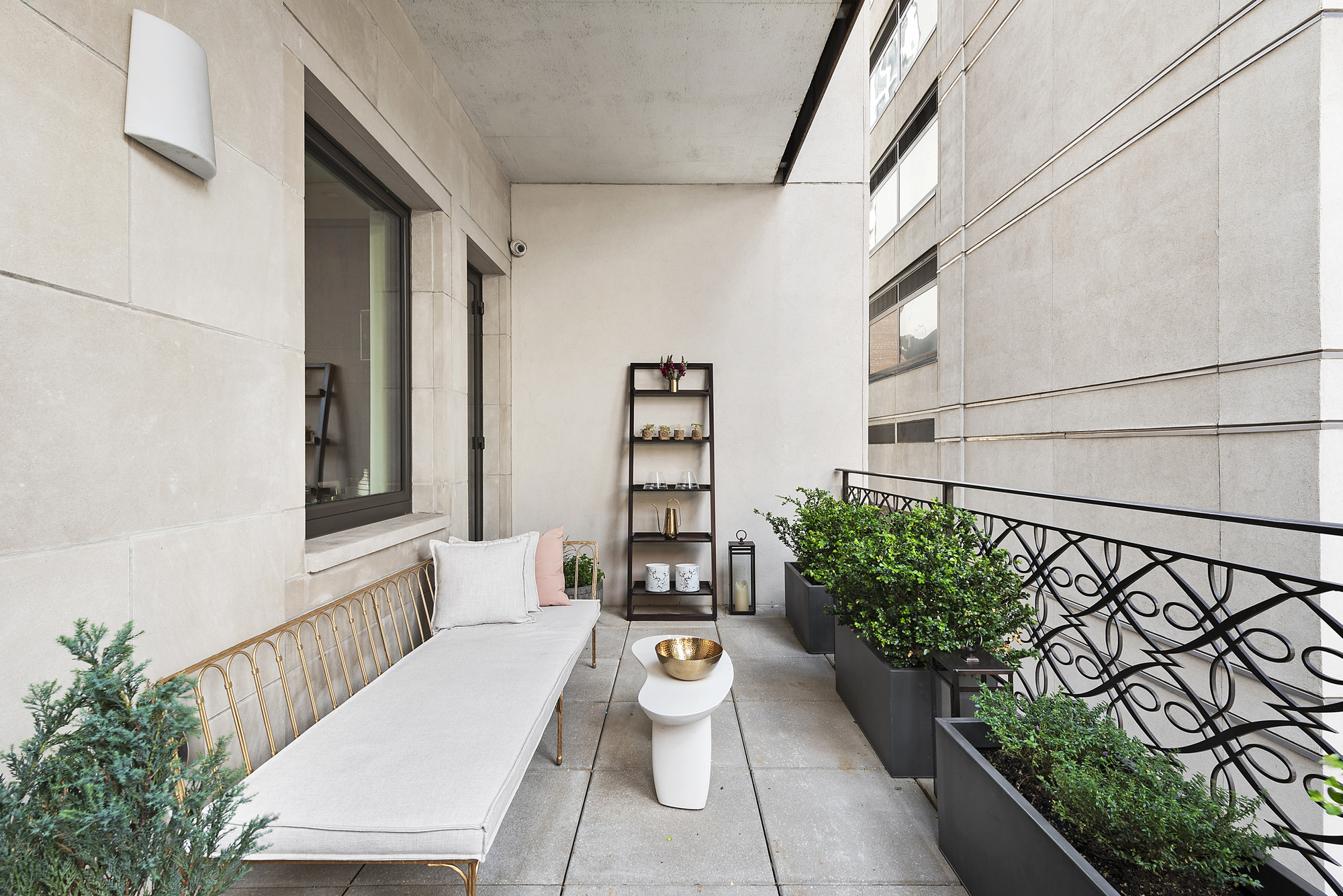 560 West 24th Street, Unit 2 Manhattan, NY 10011 - Photo 7 of 16