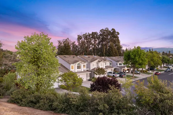 $915,800 | 1481 Calle De Las Granvas, Livermore, CA 94551