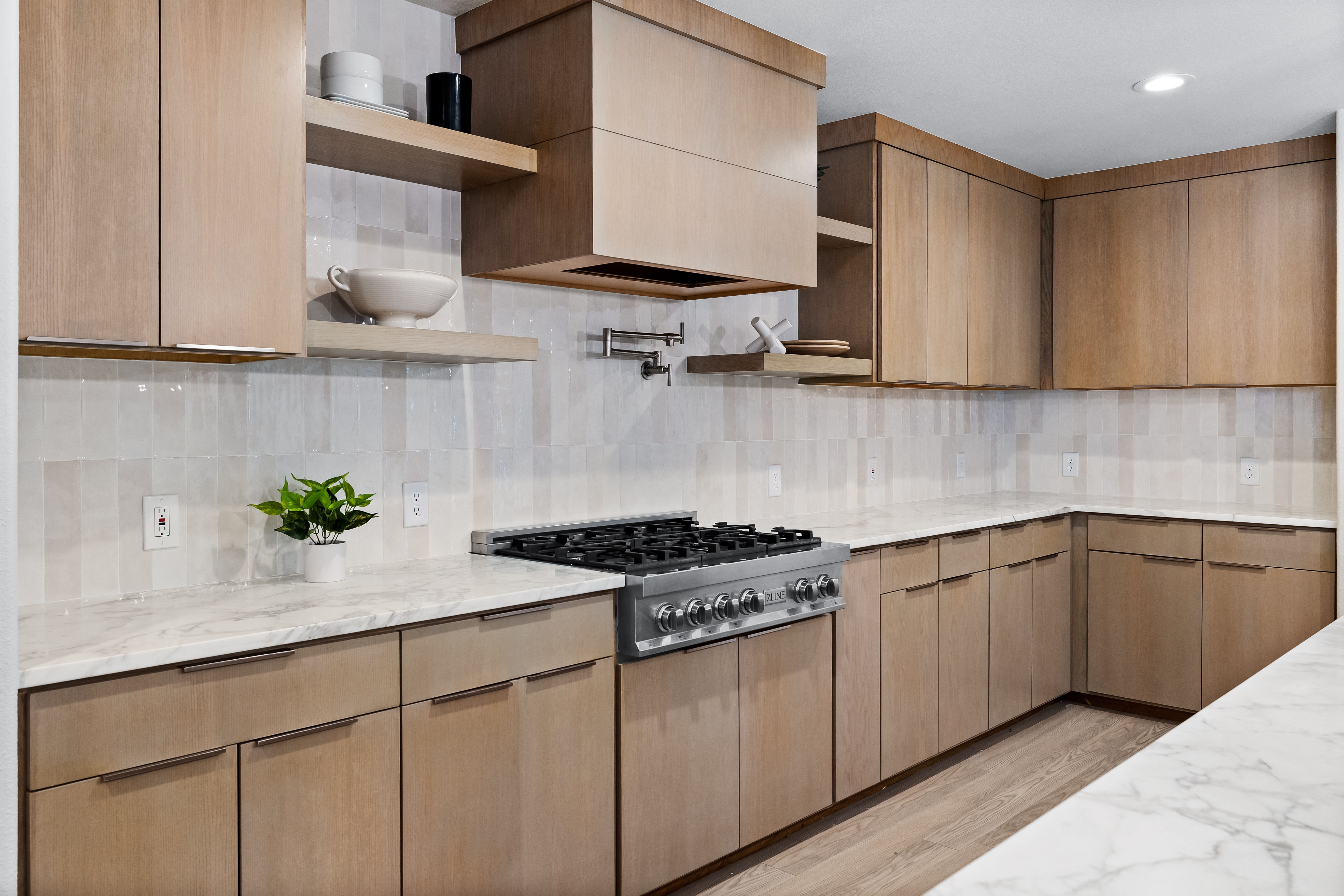 7724 Bantry Lane Dallas, TX 75248 - Photo 16 of 48