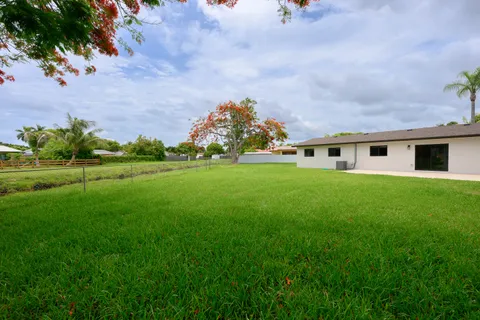 $899,000 | 18451 Southwest 90th Avenue, Cutler Bay, FL 33157