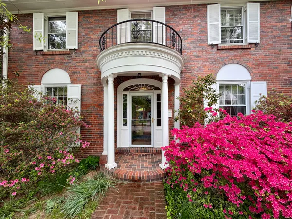 Contact Agent | 3325 Runnymede Place Northwest, Washington, DC 20015