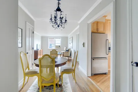 $160,000 | 5614 Netherland Avenue, Unit 4E | North Riverdale