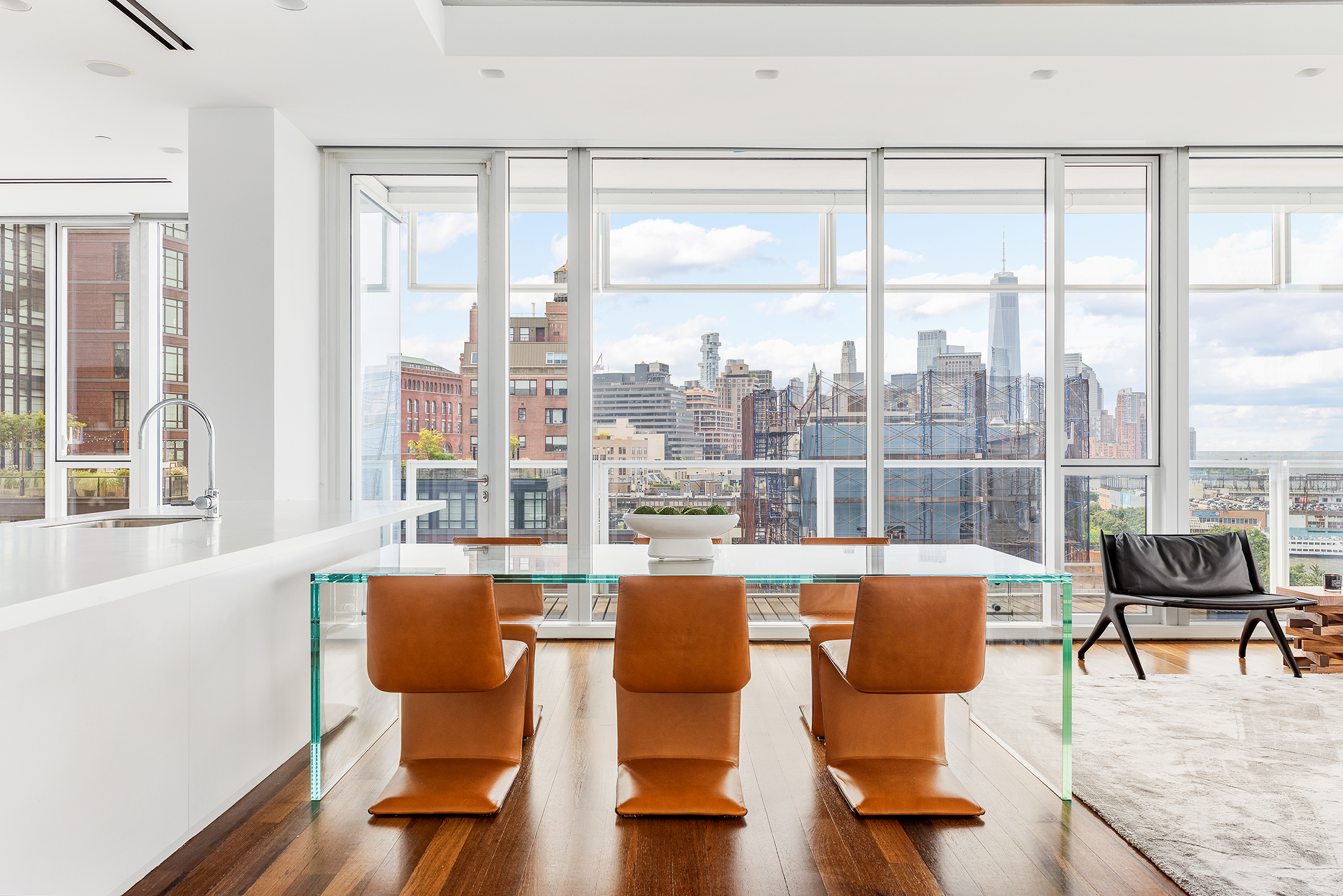 165 Charles Street, Unit 21 Manhattan, NY 10014 - Photo 3 of 17