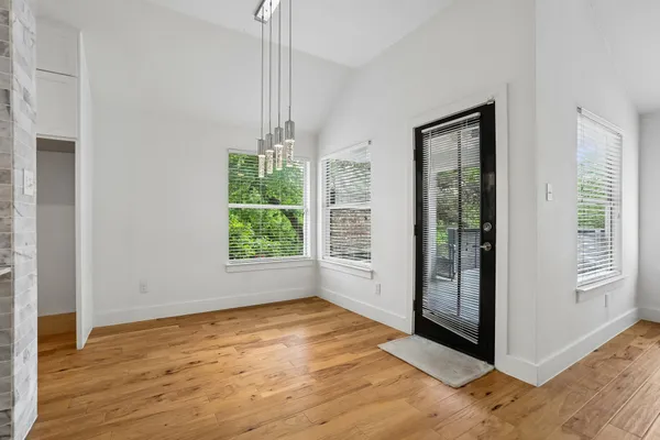 $935,000 | 6220 Harrogate Drive, Austin, TX 78759