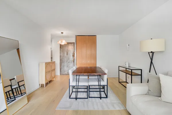 $4,495 | 305 East 24th Street, Unit 11S | Kips Bay