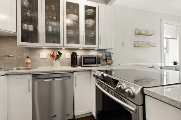Contact Agent | East Brookline Street, Boston, MA 02118