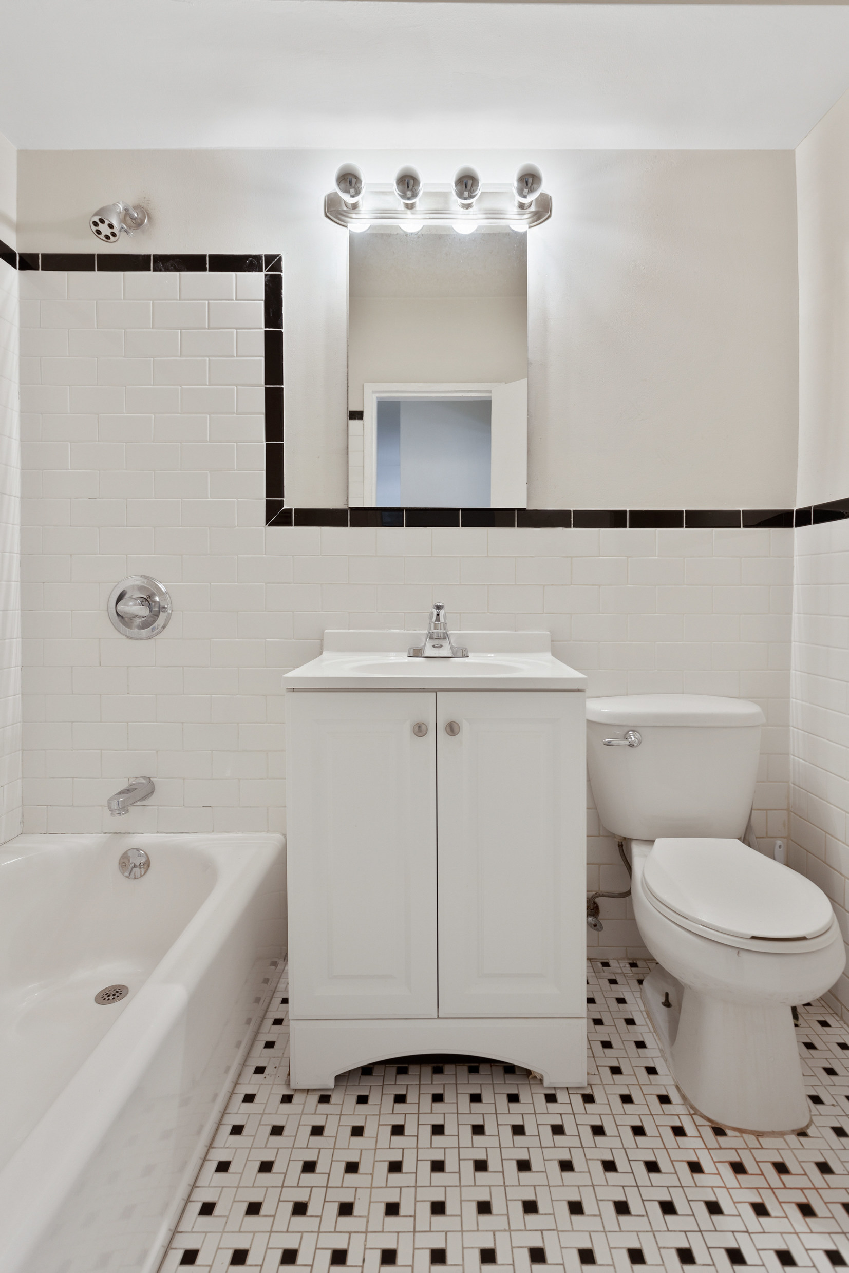 122 Ashland Place, Unit 9G Brooklyn, NY 11201 - Photo 5 of 12