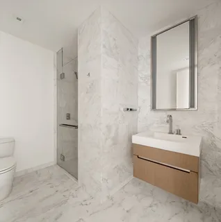 $3,700,000 | 1 West End Avenue, Unit 22B | Upper West Side