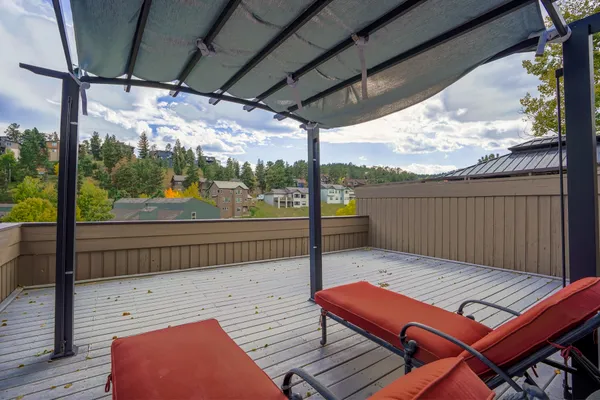 $790,000 | 30591 Sun Creek Drive, Unit 13E, Evergreen, CO 80439