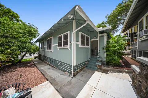 $3,000,000 | 1775 Lusitana Street, Honolulu, HI 96813
