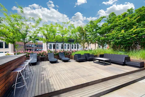 $4,395,000 | 133 West 22nd Street, Unit 10D | Chelsea