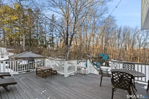 $1,495,000 | 72 Barclay Drive, Stamford, CT 06903