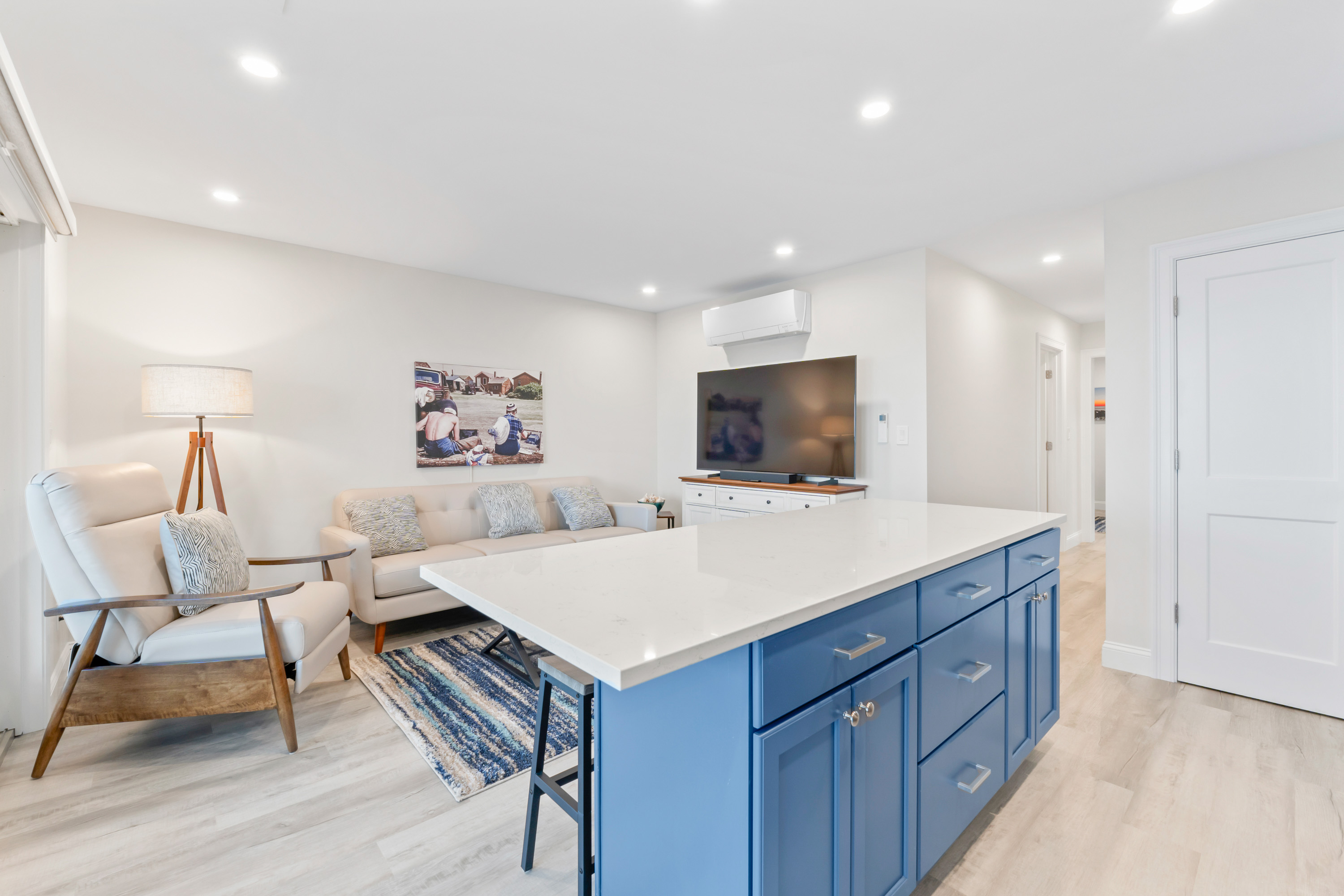 117 Perkins Cove Road Ogunquit, ME 03907 - Photo 15 of 57