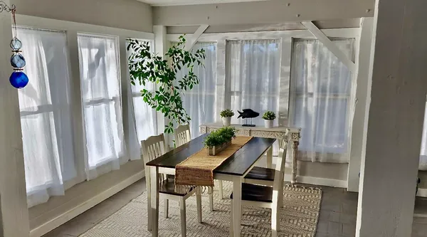 $450,000 | 101 Tony Lane, Huntsville, TX 77320