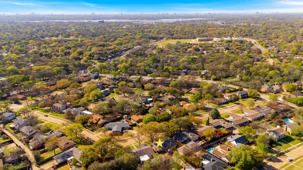 $585,000 | 9616 Vinewood Drive, Dallas, TX 75228