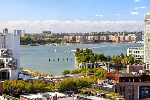 a picture of city view