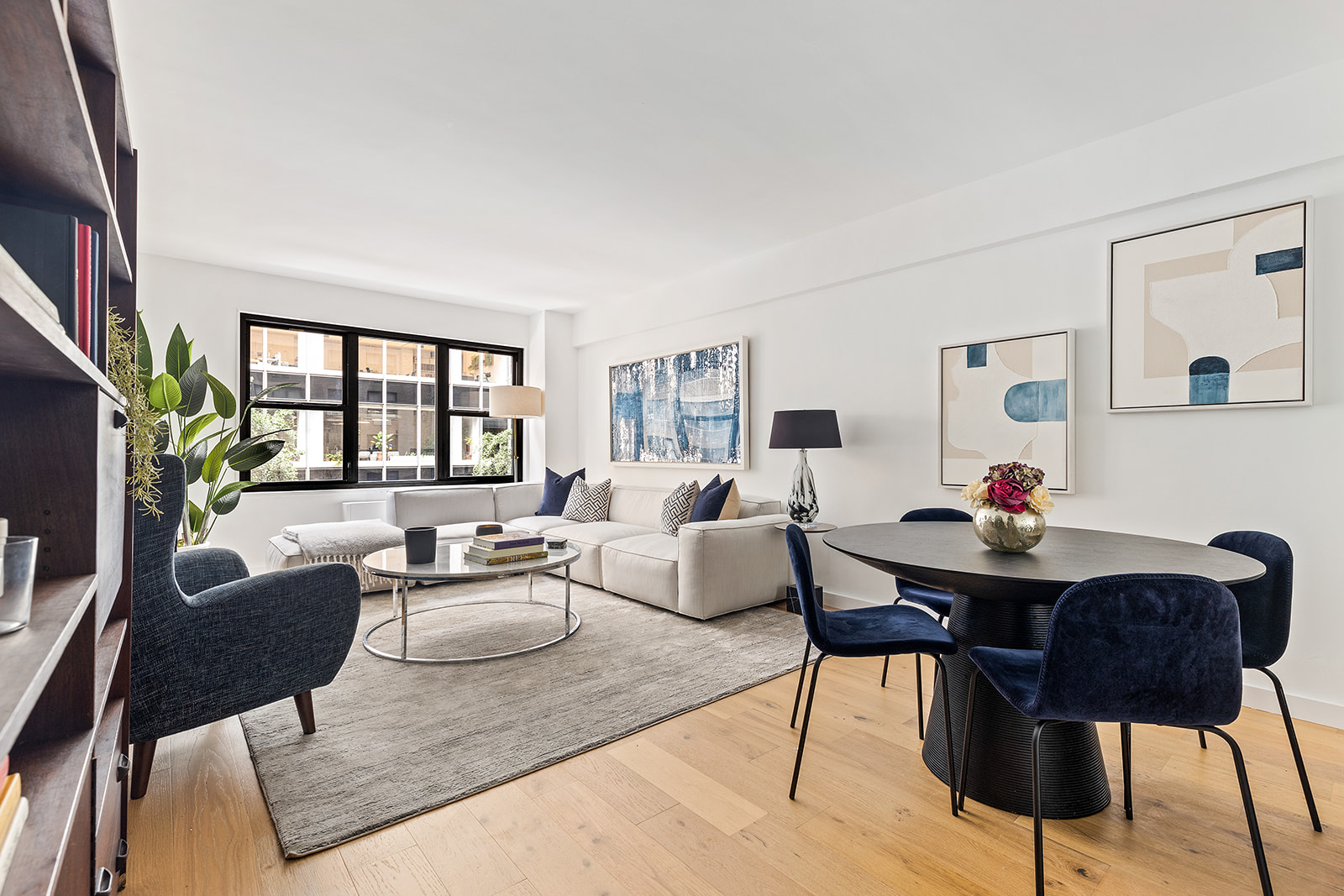 150 East 56th Street, Unit 4D Manhattan, NY 10022 - Photo 2 of 8