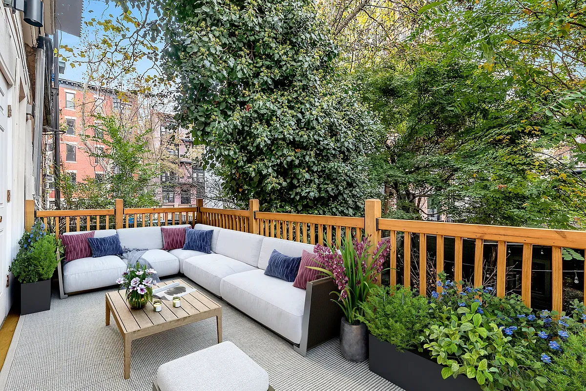 $8,884 | 309 Henry Street, Unit TERRACE | Brooklyn Heights