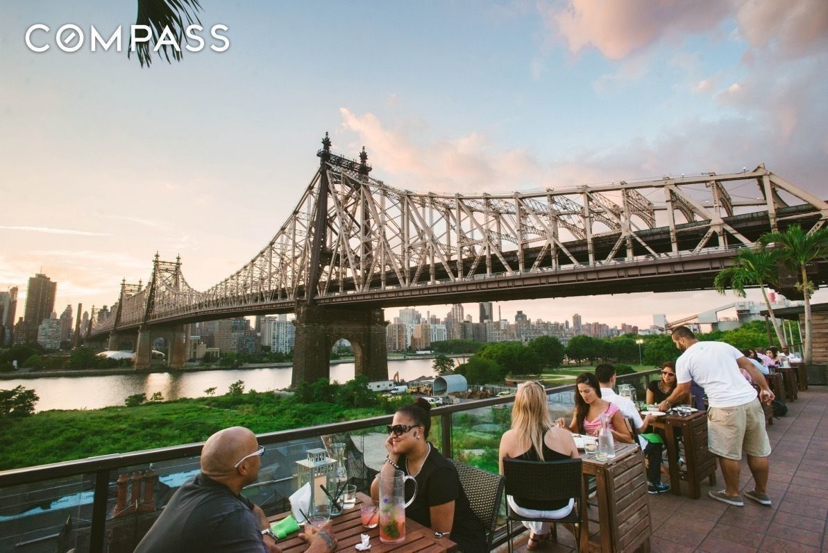 46-09 11th Street, Unit 4H Queens, NY 11101 - Photo 10 of 13