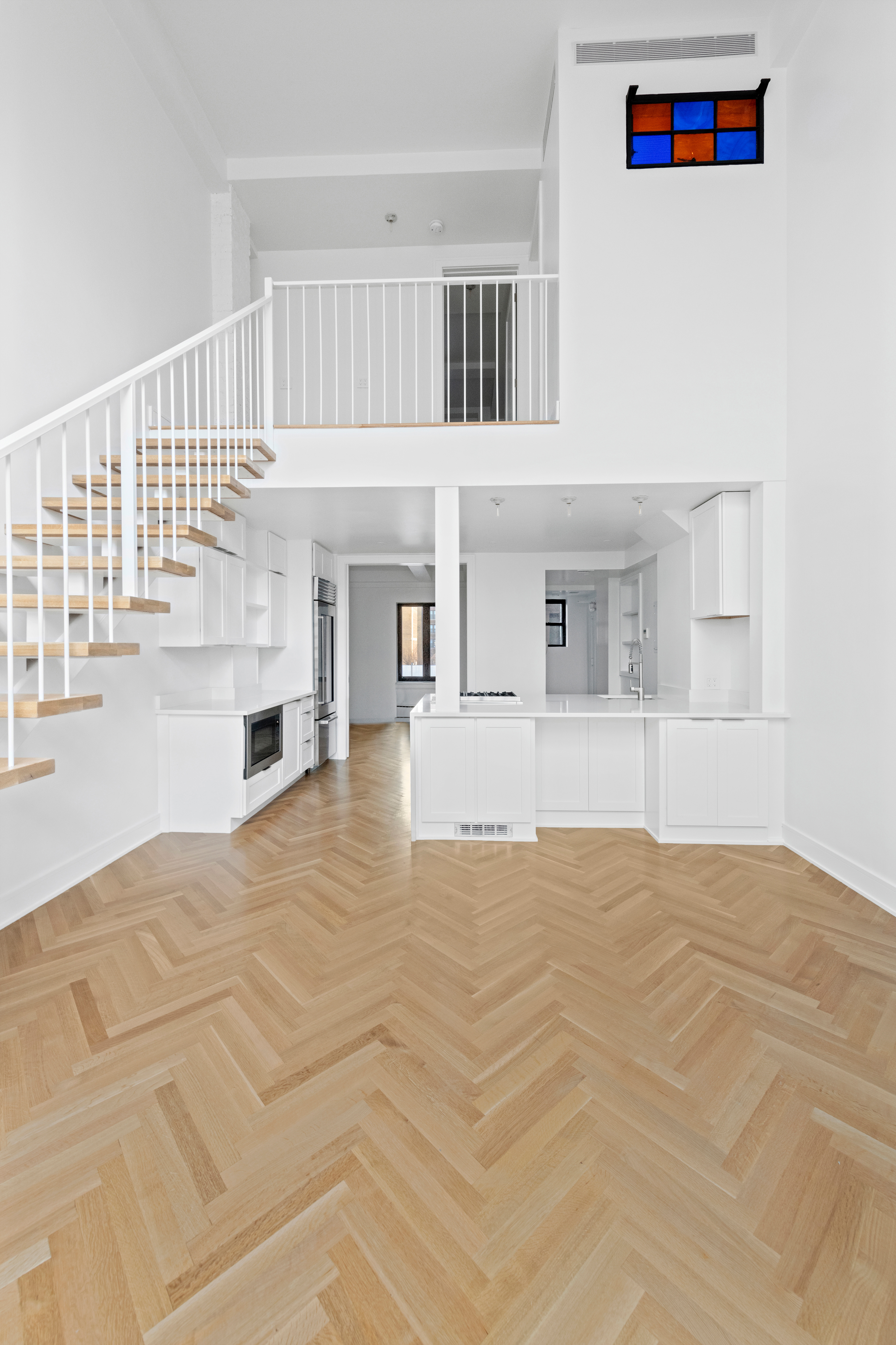 1 West 67th Street, Unit 509 Manhattan, NY 10023 - Photo 3 of 4