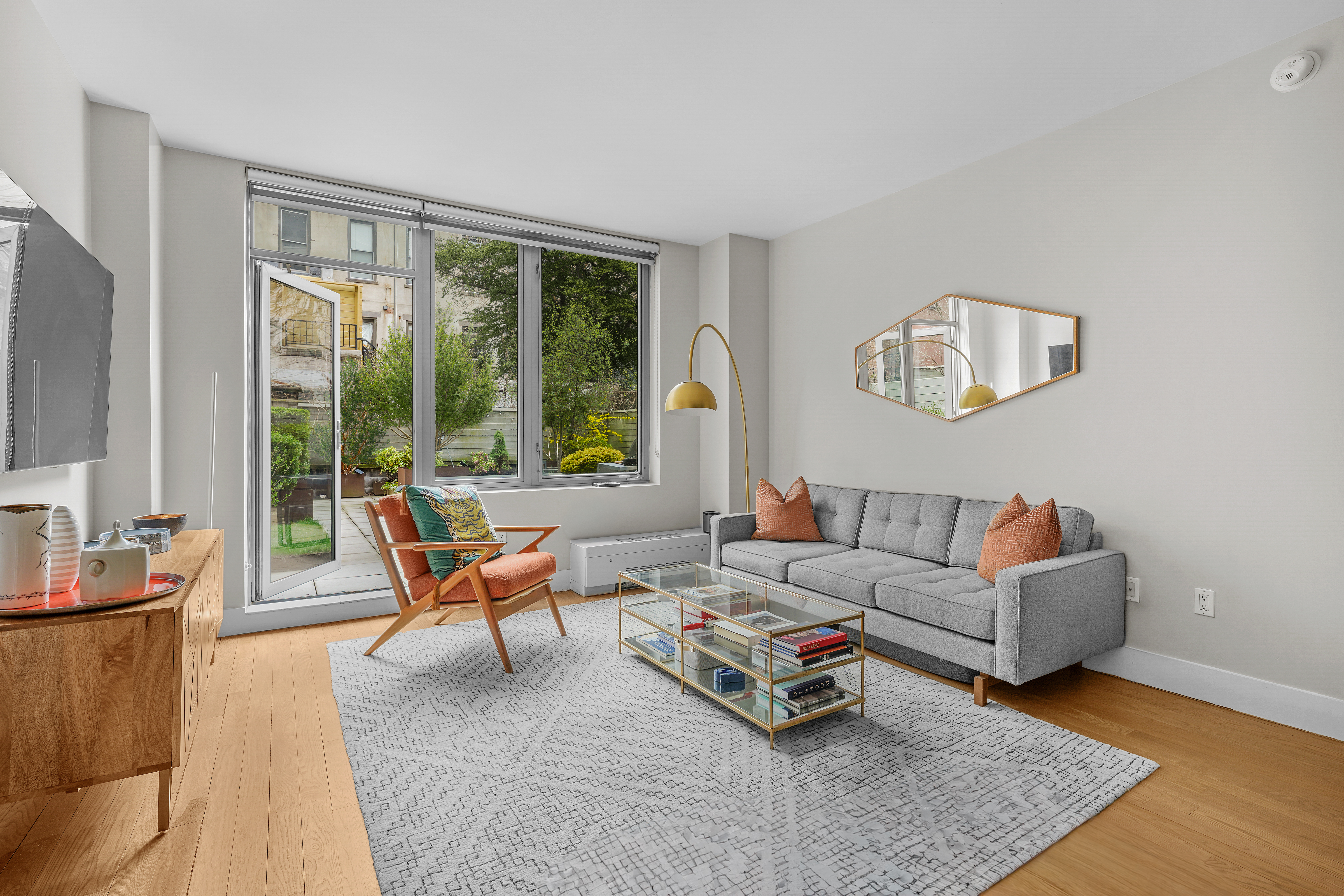117 West 123rd Street, Unit 1B Manhattan, NY 10027 - Photo 5 of 23 Gallery Image 5