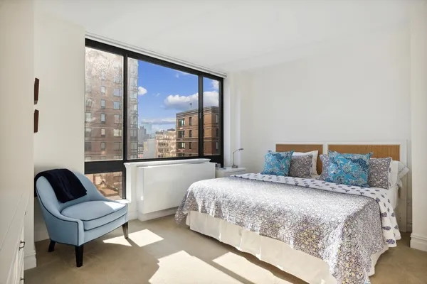 $8,250 | 2 Columbus Avenue, Unit 14C | Upper West Side