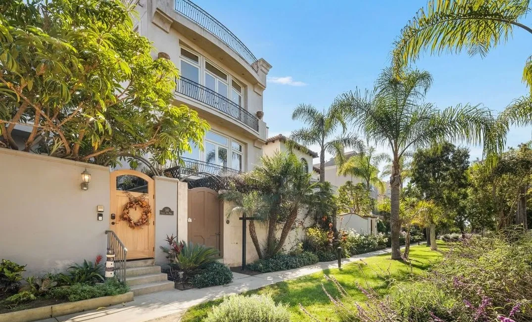 $6,225,000 | 142 Union Jack Mall, Marina del Rey, CA 90292