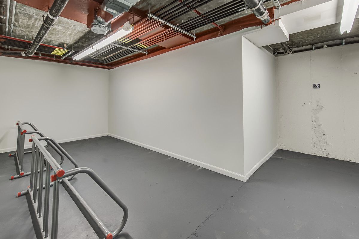 525 Myrtle Avenue, Unit 301 Brooklyn, NY 11205 - Photo 16 of 18