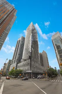 $1,150,000 | 150 Myrtle Avenue, Unit 1105 | Downtown Brooklyn