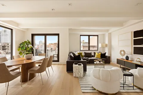 $2,495,000 | 96 North 1st Street, Unit 5 | Williamsburg