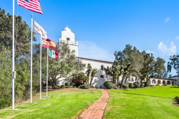 $1,995,000 | 4205 Mason Street, San Diego, CA 92110