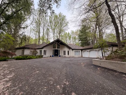 $2,700,000 | 9100 Aldershot Drive, Bethesda, MD 20817