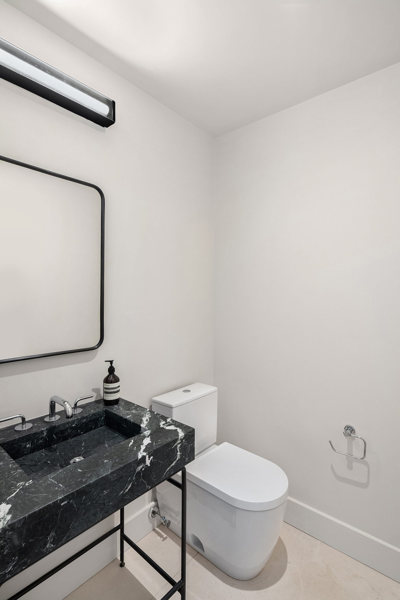 80 Columbus Circle, Unit 71E Manhattan, NY 10023 - Photo 8 of 11