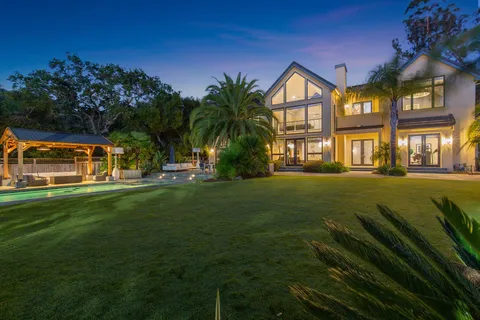 $6,000,000 | 220 Deer Park Avenue, San Rafael, CA 94901
