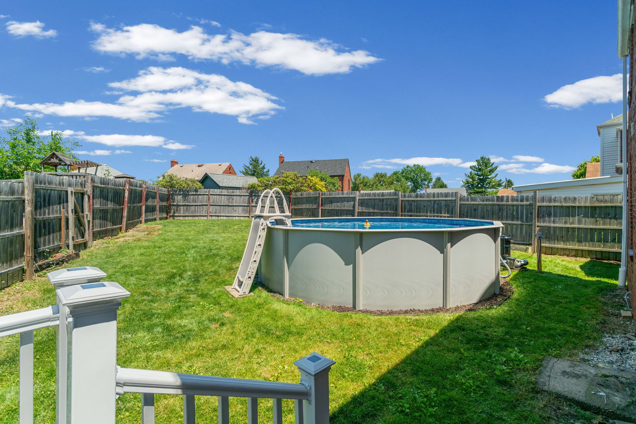 40 Tanager Drive McKees Rocks, PA 15136 - Photo 26 of 29
