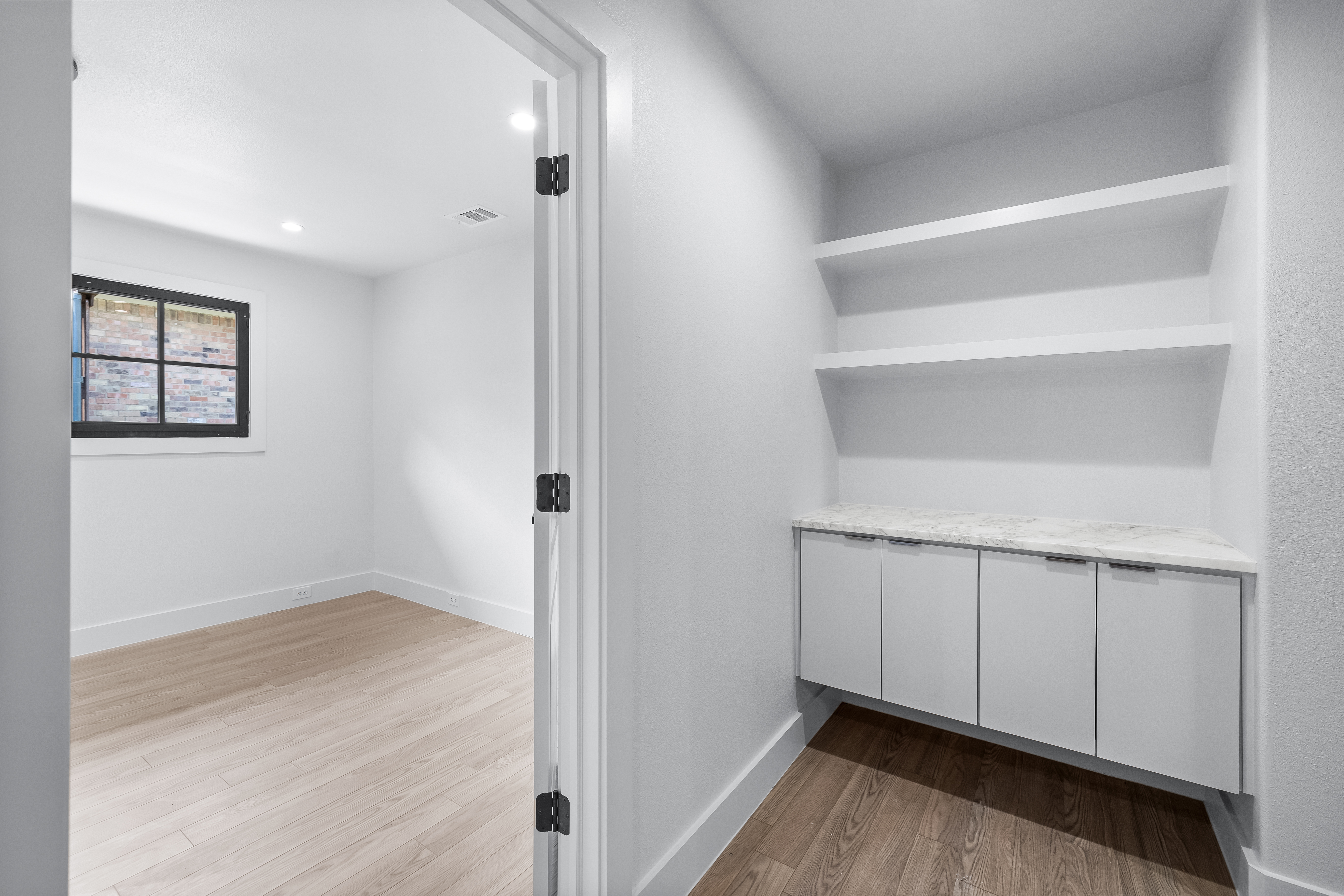 7724 Bantry Lane Dallas, TX 75248 - Photo 35 of 48