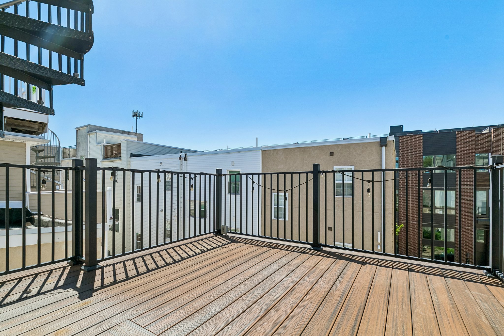2128 Carpenter Street Philadelphia, PA 19146 - Photo 39 of 49