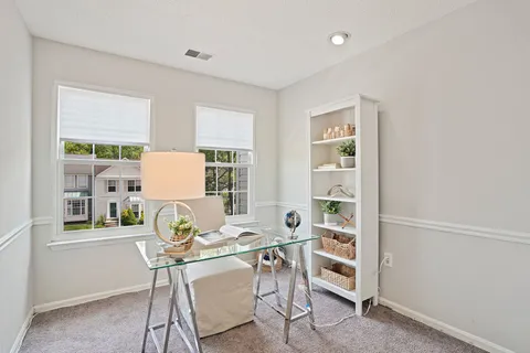 $449,900 | 4014 Sparrow House Lane, Burtonsville, MD 20866