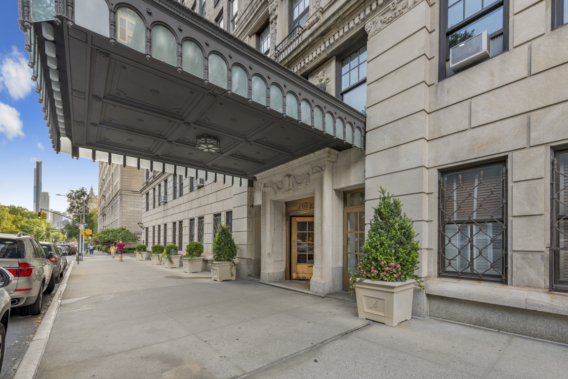 225 Central Park West, Unit 801 Manhattan, NY 10024 - Photo 18 of 21