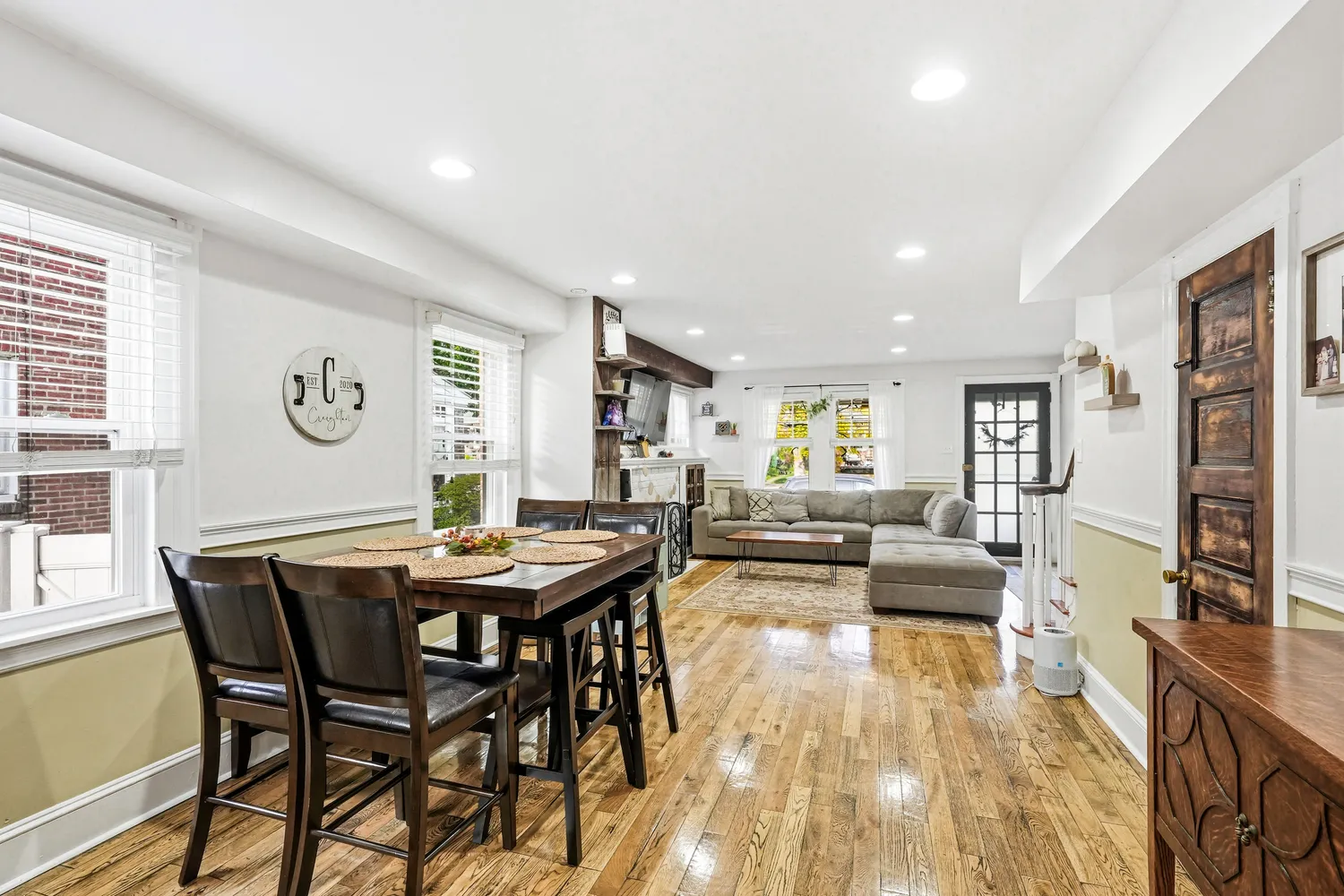 $349,900 | 8129 Hennig Street, Philadelphia, PA 19111